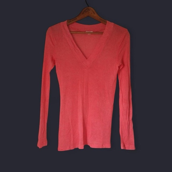 Zenana Outfitters Tops - Peach Pink V-Neck Long Sleeve Shirt